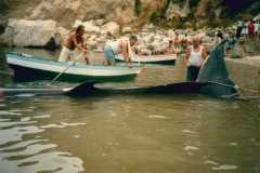 Spiaggiamento Balenottera comune a Pizzo. Località Seggiola. 20 settembre 1986. Foto di Pino De Seta